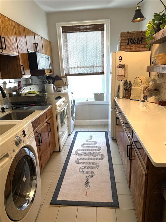 82 Bay 8th Street Dyker Heights Brooklyn NY 11228