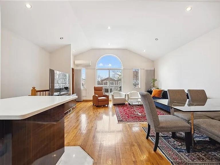 8719 Bay 16th Street Bath Beach Brooklyn NY 11214