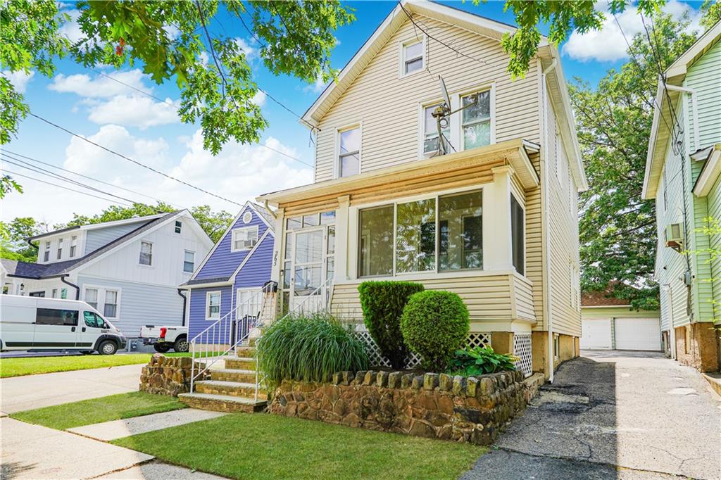 263 Decker Avenue Port Richmond Staten Island NY 10302