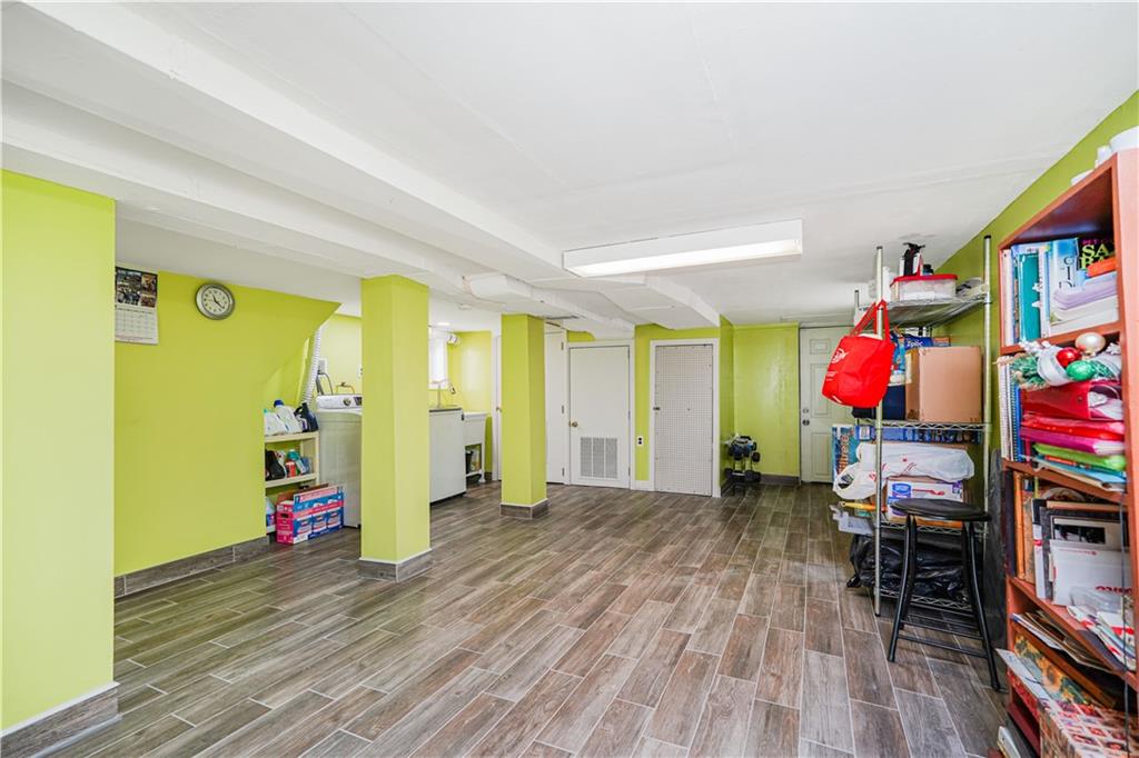 263 Decker Avenue Port Richmond Staten Island NY 10302