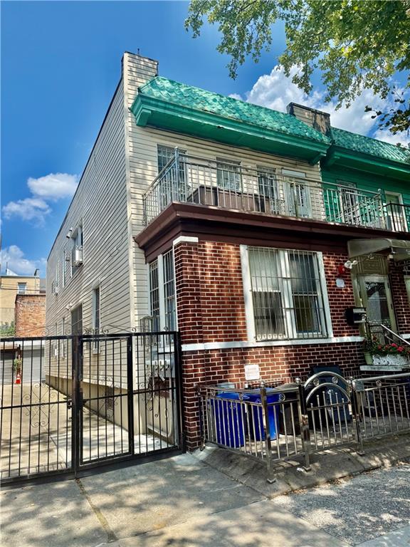 561 61st Street Sunset Park Brooklyn NY 11220