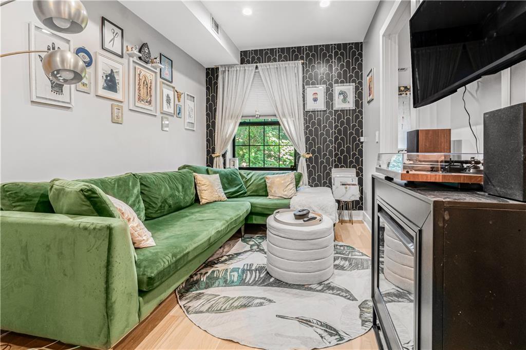 573 Gates Avenue Bedford Stuyvesant New York NY 11221
