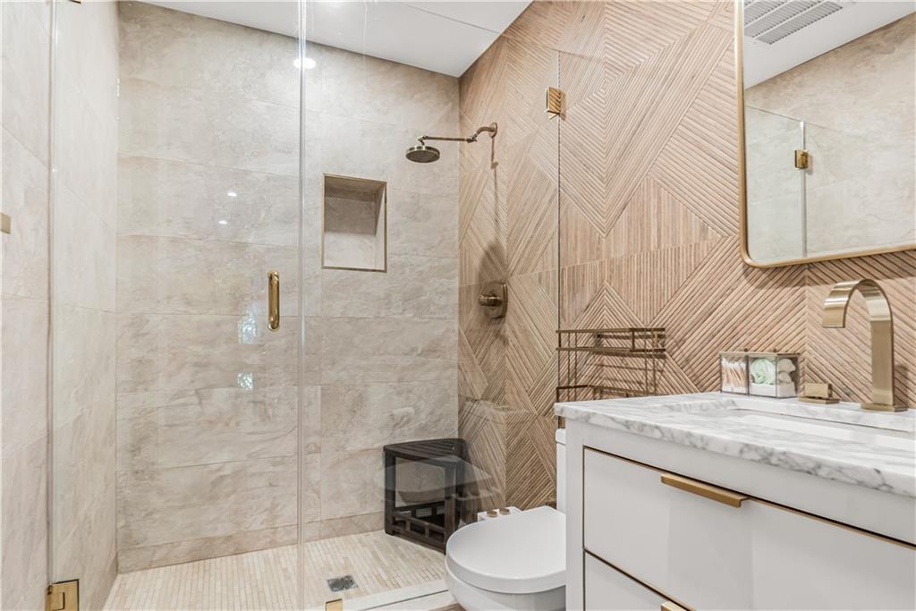 573 Gates Avenue Bedford Stuyvesant New York NY 11221