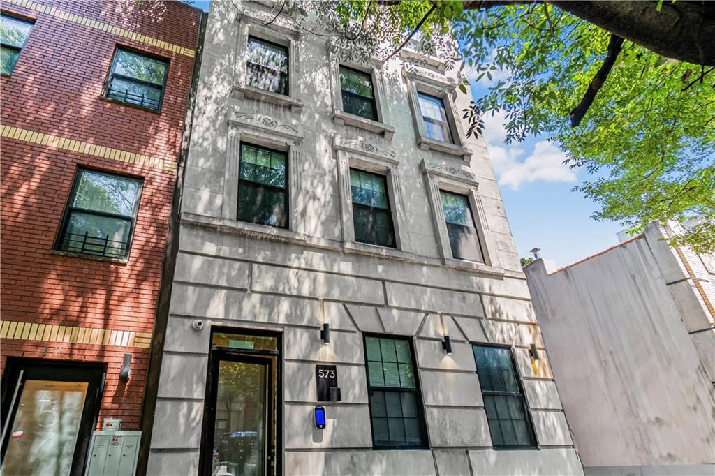 573 Gates Avenue Bedford Stuyvesant Brooklyn NY 11221