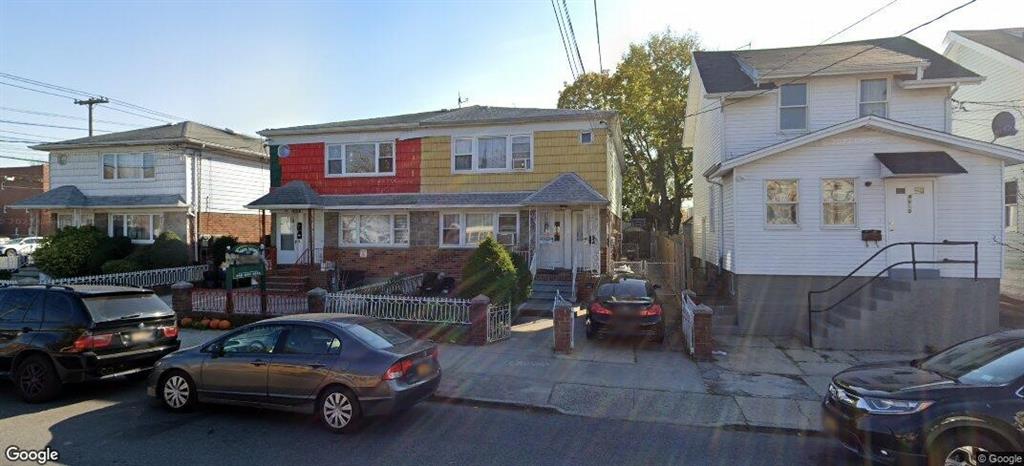 8916 Avenue L Avenue Canarsie Brooklyn NY 11236