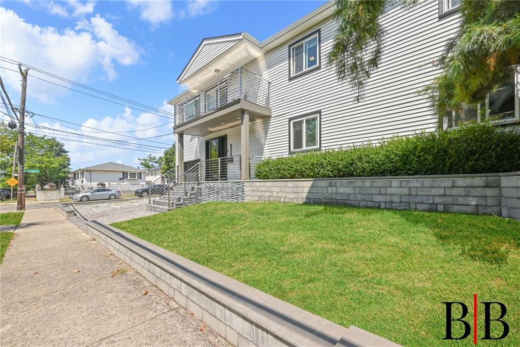 3114 Healy Avenue Bayswater Far Rockaway NY 11691