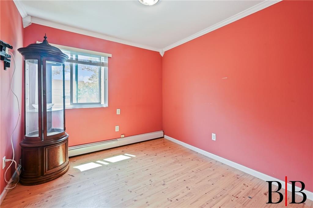 3114 Healy Avenue Bayswater Far Rockaway NY 11691