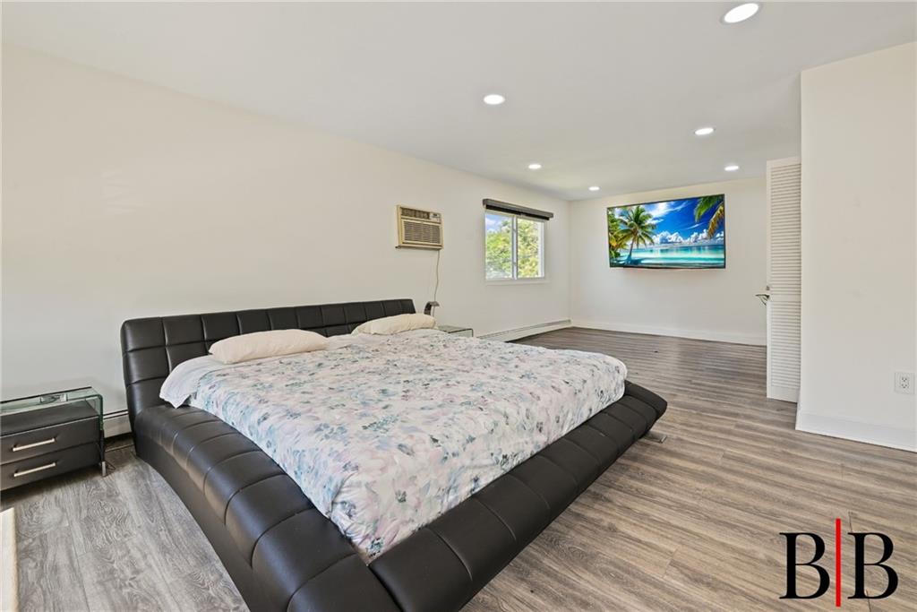 3114 Healy Avenue Bayswater Far Rockaway NY 11691