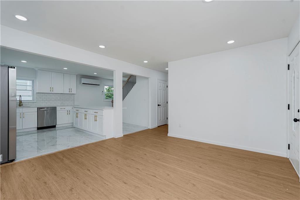 87 Hales Avenue Eltingville Staten Island NY 10312