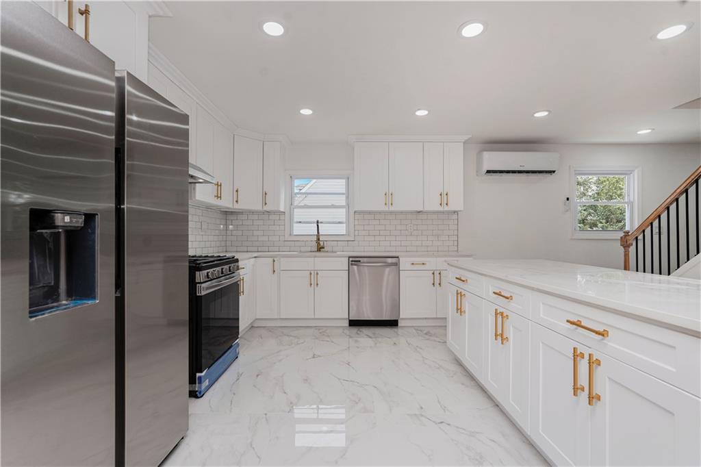 87 Hales Avenue Eltingville Staten Island NY 10312