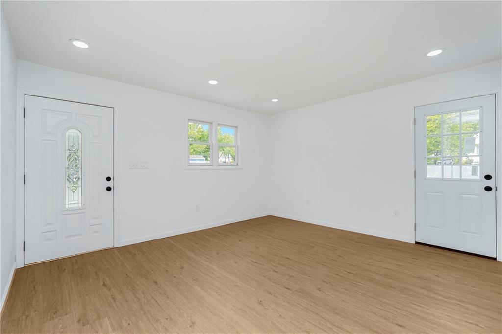 87 Hales Avenue Eltingville Staten Island NY 10312
