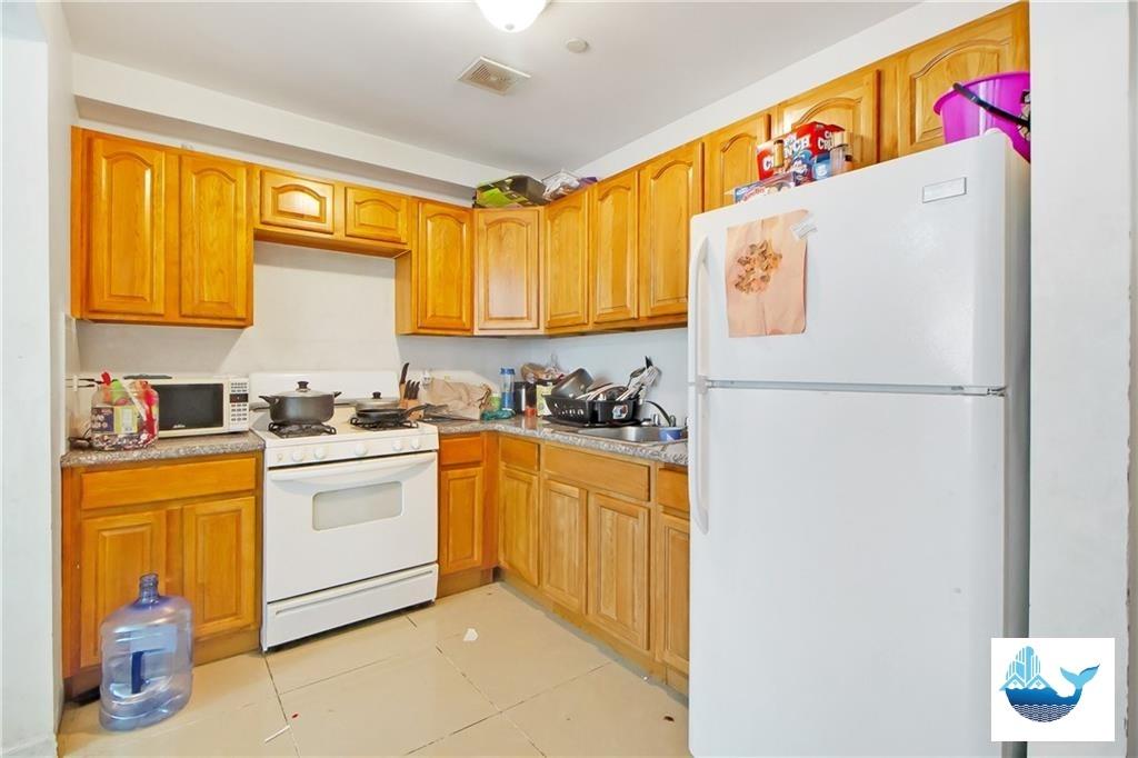 780 Livonia Avenue East New York Brooklyn NY 11207
