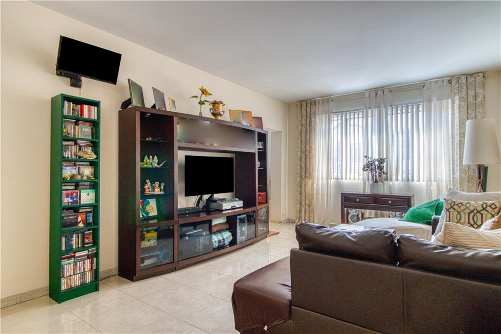 1925 Bay Ridge Avenue Bensonhurst Brooklyn NY 11204