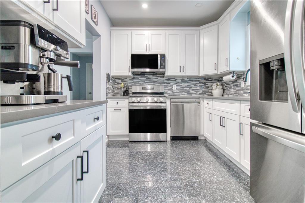 1925 Bay Ridge Avenue Bensonhurst Brooklyn NY 11204