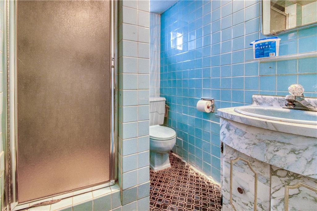 1925 Bay Ridge Avenue Bensonhurst Brooklyn NY 11204