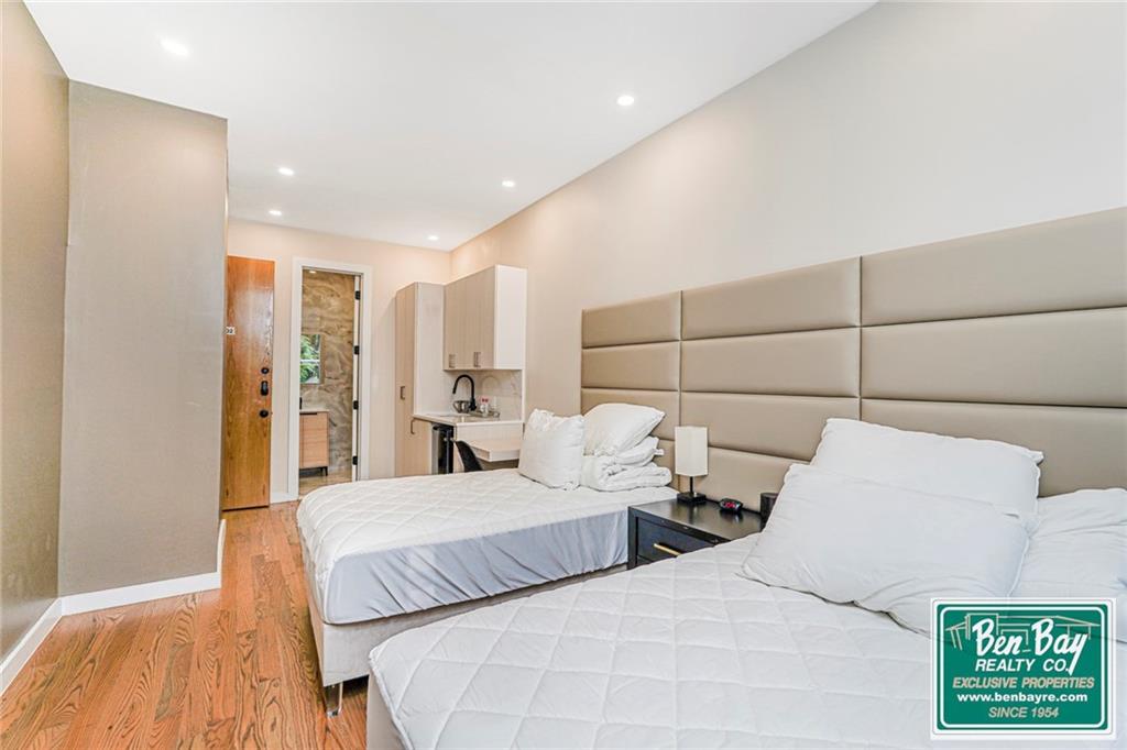 5313 13th Avenue Borough Park Brooklyn NY 11219