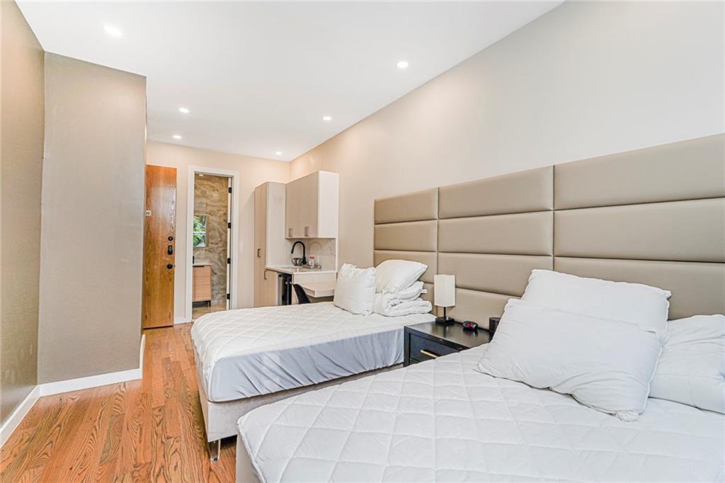 5313 13th Avenue Borough Park Brooklyn NY 11219