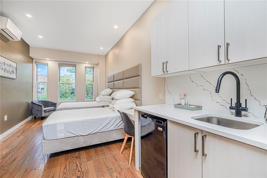 5313 13th Avenue Borough Park Brooklyn NY 11219