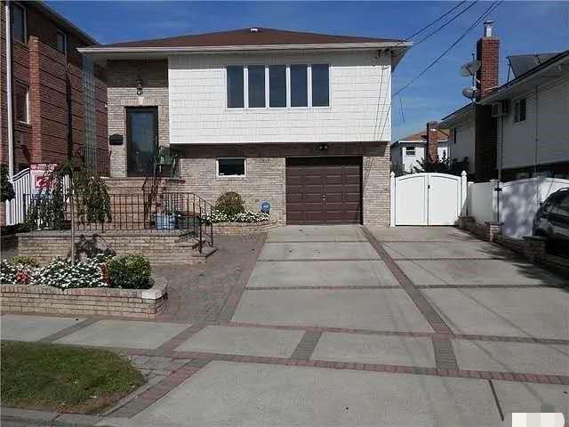 91-11 163rd Avenue Howard Beach Queens NY 11414