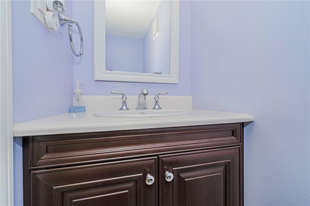252 Ashworth Avenue New Springville Staten Island NY 10314