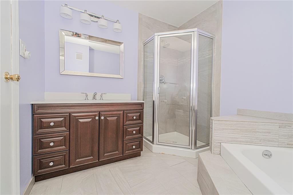 252 Ashworth Avenue New Springville Staten Island NY 10314