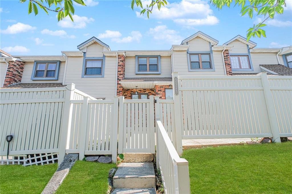 252 Ashworth Avenue New Springville Staten Island NY 10314