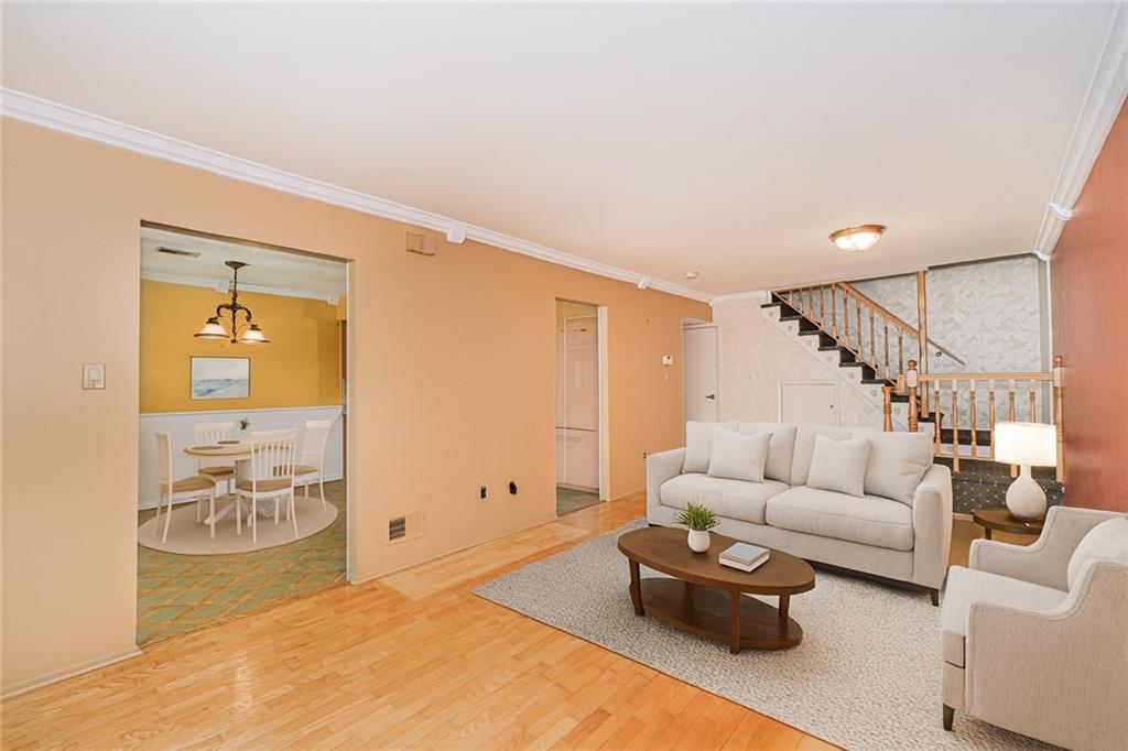 252 Ashworth Avenue New Springville Staten Island NY 10314