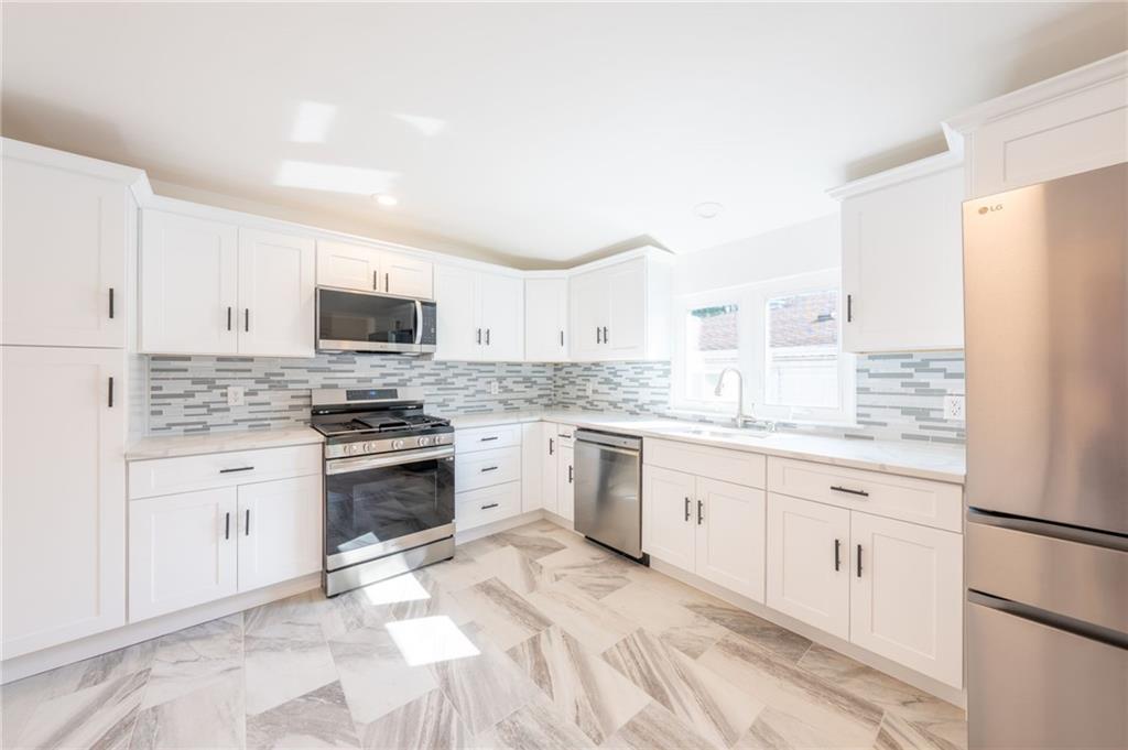 839 Sinclair Avenue Borough Park Staten Island NY 10309