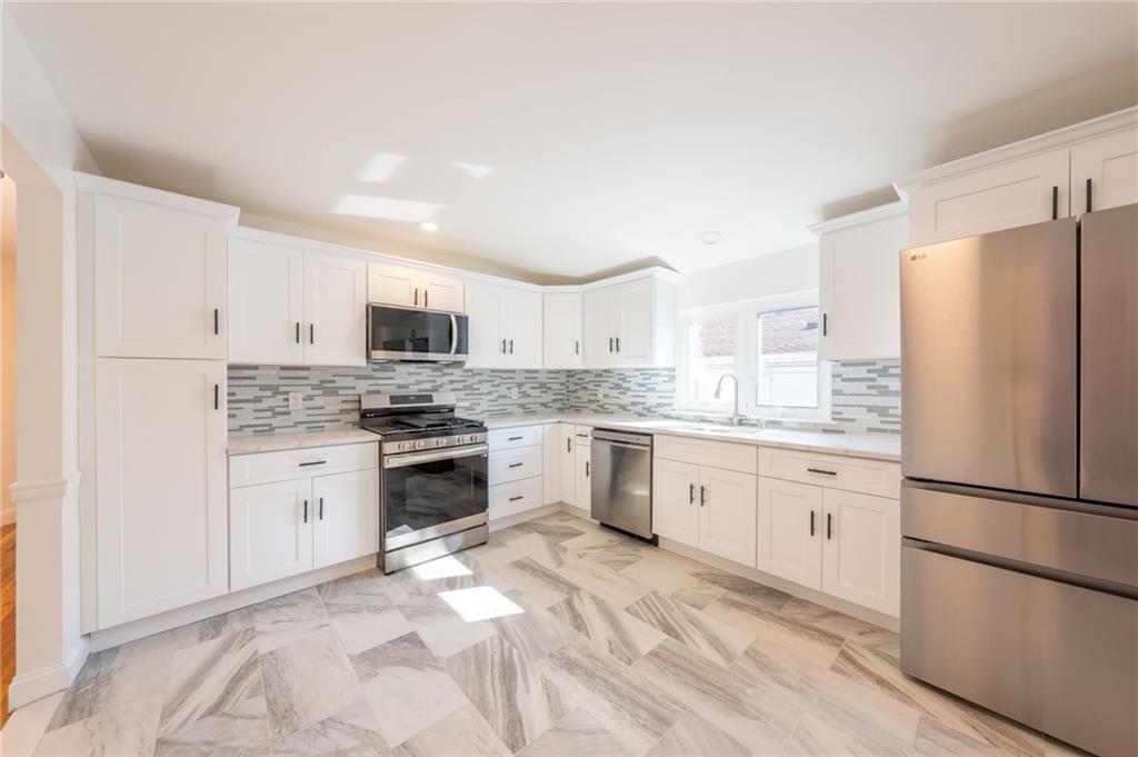 839 Sinclair Avenue Borough Park Staten Island NY 10309