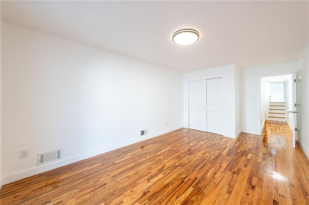 839 Sinclair Avenue Borough Park Staten Island NY 10309