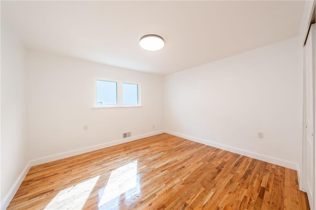 839 Sinclair Avenue Borough Park Staten Island NY 10309