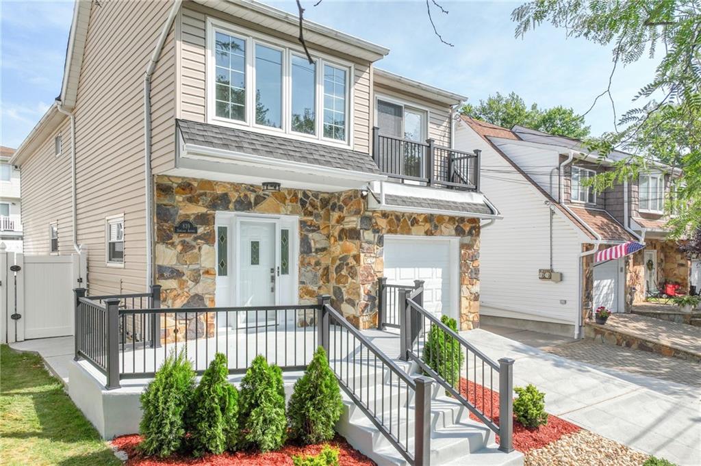 839 Sinclair Avenue Borough Park Staten Island NY 10309