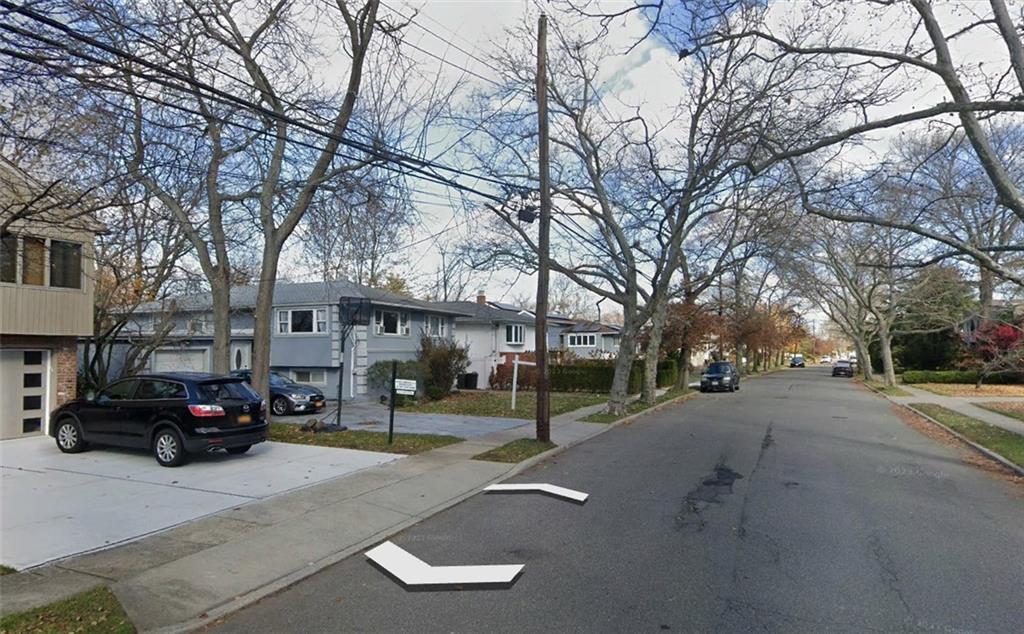 1016 West Wood Road Out of NYC Woodmere NY 11598