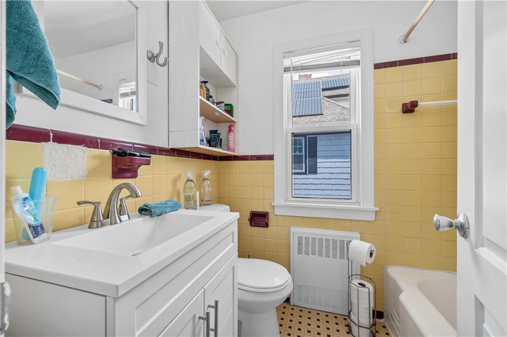 325 College Avenue Westerleigh Staten Island NY 10314
