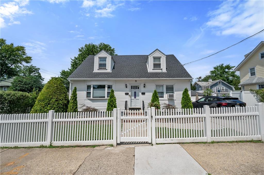325 College Avenue Westerleigh Staten Island NY 10314