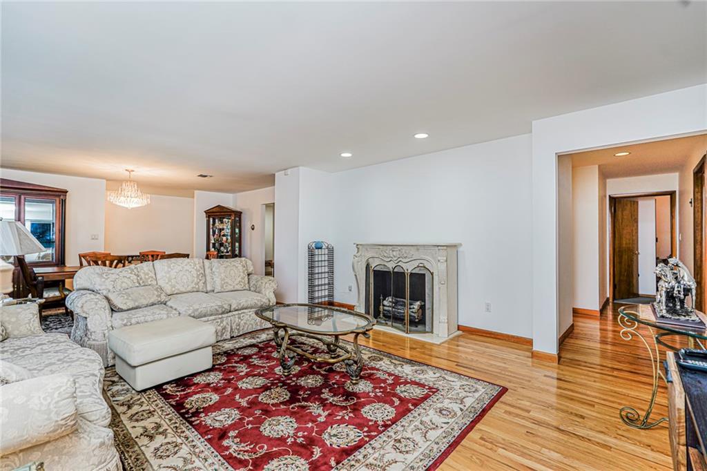 74 Longfellow Avenue Todt Hill Staten Island NY 10301