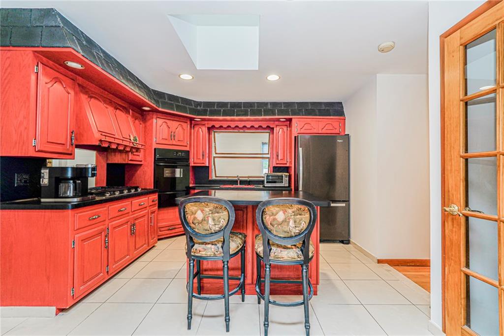 74 Longfellow Avenue Todt Hill Staten Island NY 10301