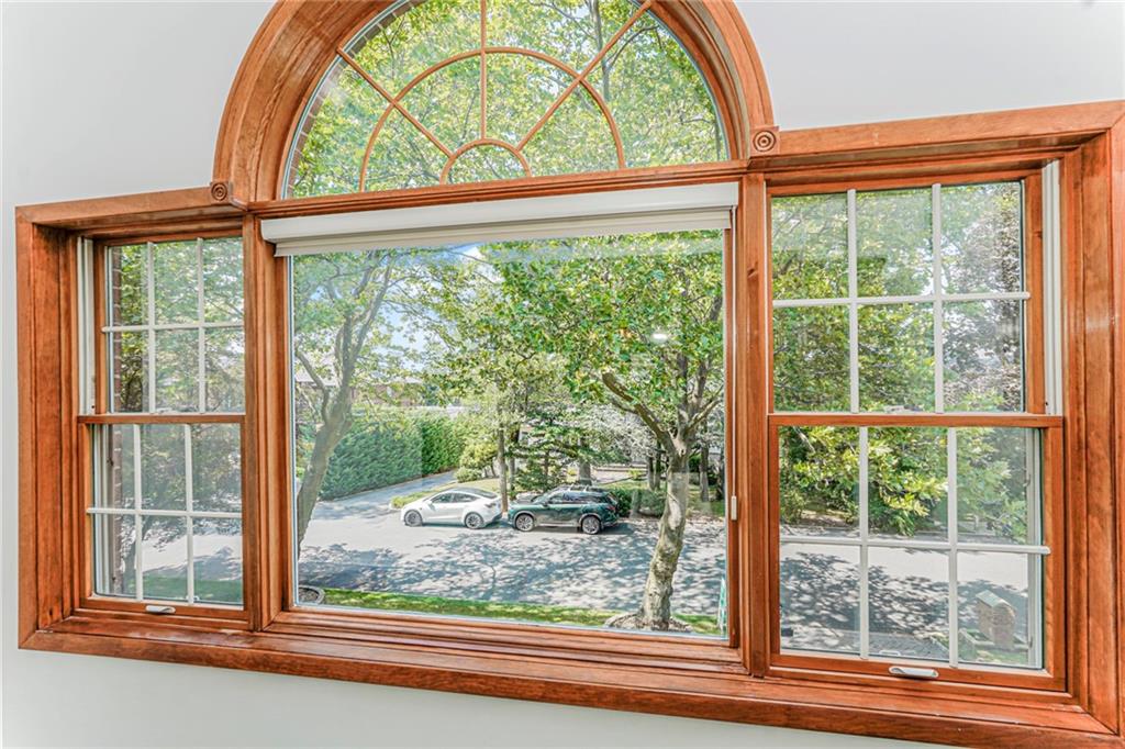 74 Longfellow Avenue Todt Hill Staten Island NY 10301