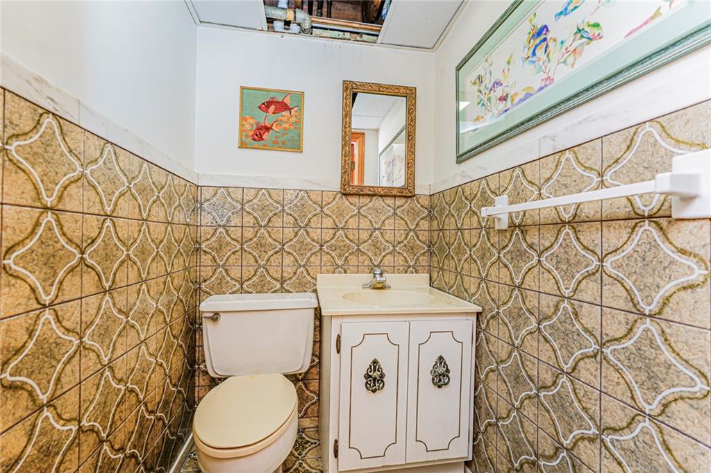 74 Longfellow Avenue Todt Hill Staten Island NY 10301