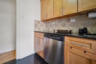 9524 Ft. Hamilton Parkway Bay Ridge Brooklyn NY 11209
