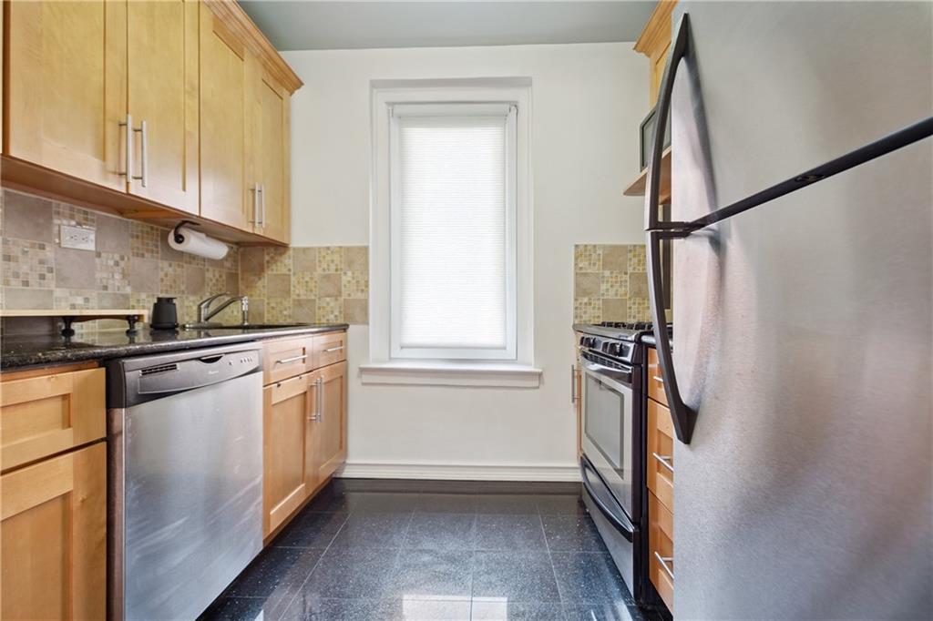 9524 Ft. Hamilton Parkway Bay Ridge Brooklyn NY 11209
