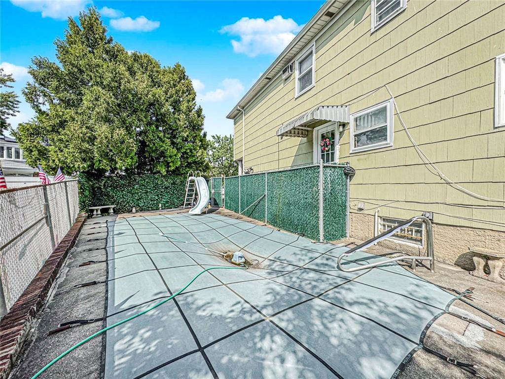 16 Knapp Street Bulls Head Staten Island NY 10314