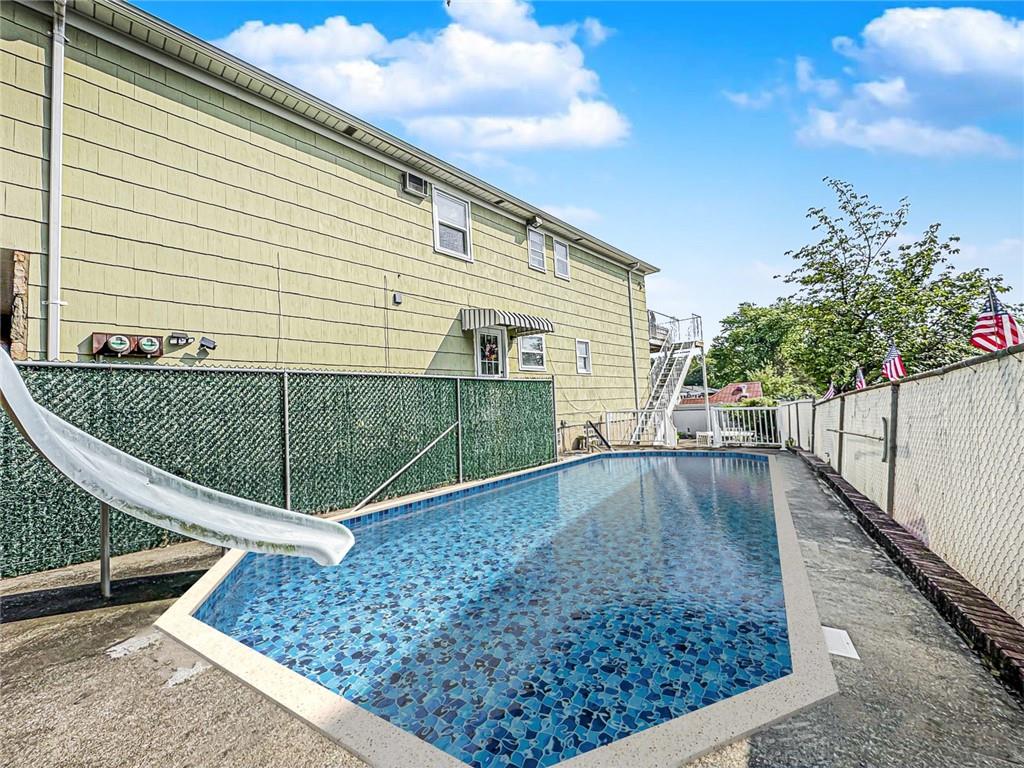 16 Knapp Street Bulls Head Staten Island NY 10314