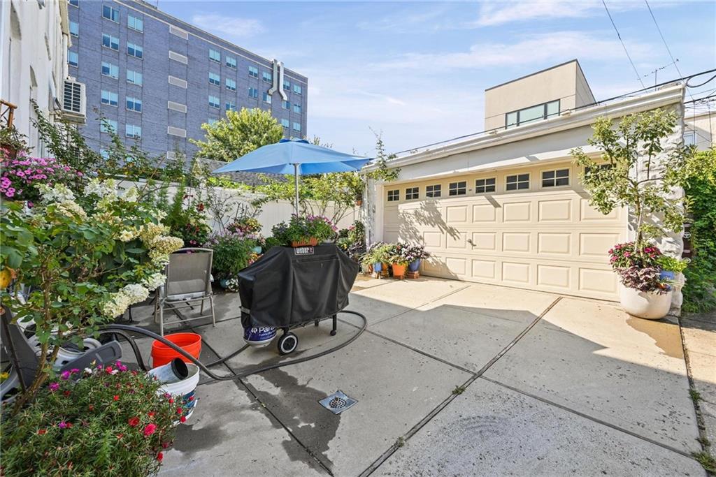 2154 60th Street Borough Park Brooklyn NY 11204