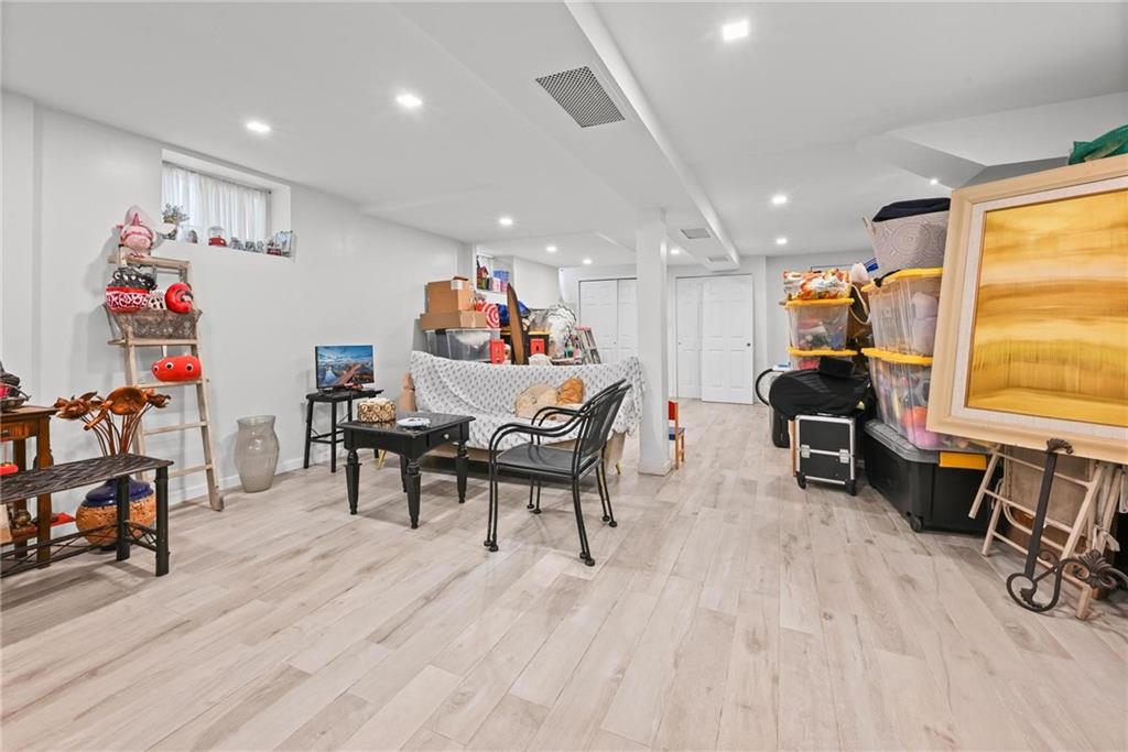 2154 60th Street Borough Park Brooklyn NY 11204