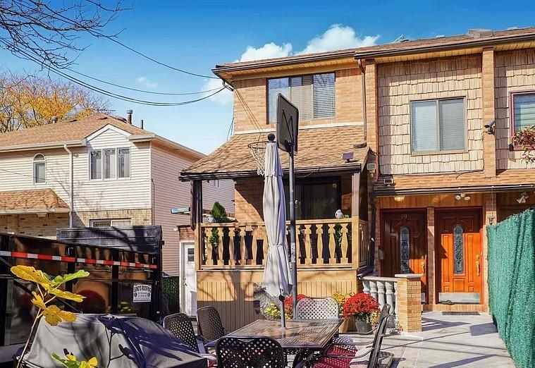 86 Tioga Street Sunnyside Staten Island NY 10301