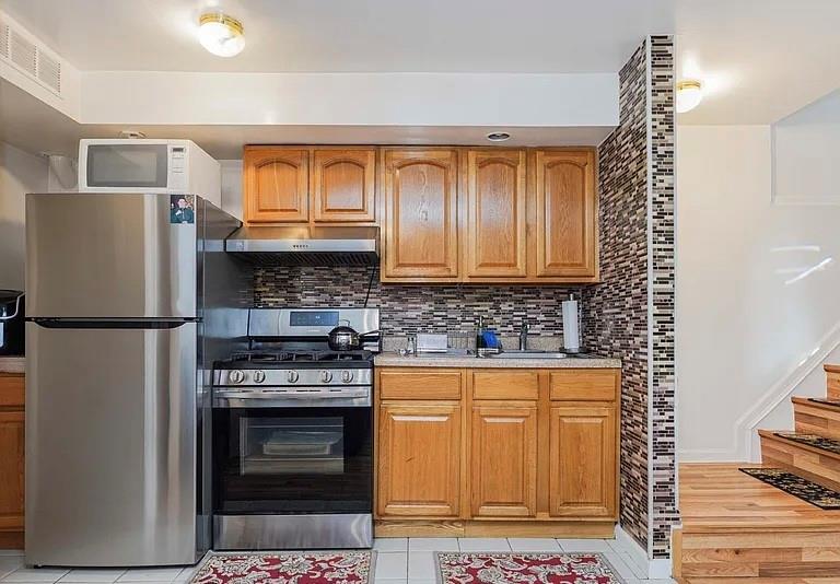 86 Tioga Street Sunnyside Staten Island NY 10301