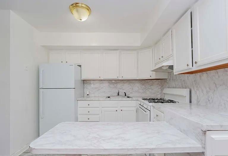 86 Tioga Street Sunnyside Staten Island NY 10301