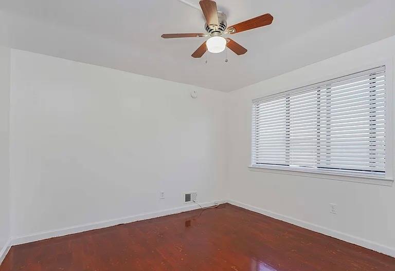 86 Tioga Street Sunnyside Staten Island NY 10301