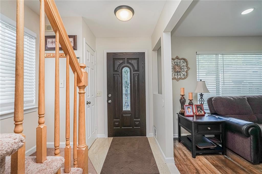 27 Sonia Court Woodrow Staten Island NY 10309